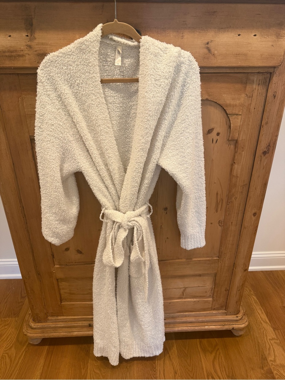 Skims Robe - Picture 1 of 3